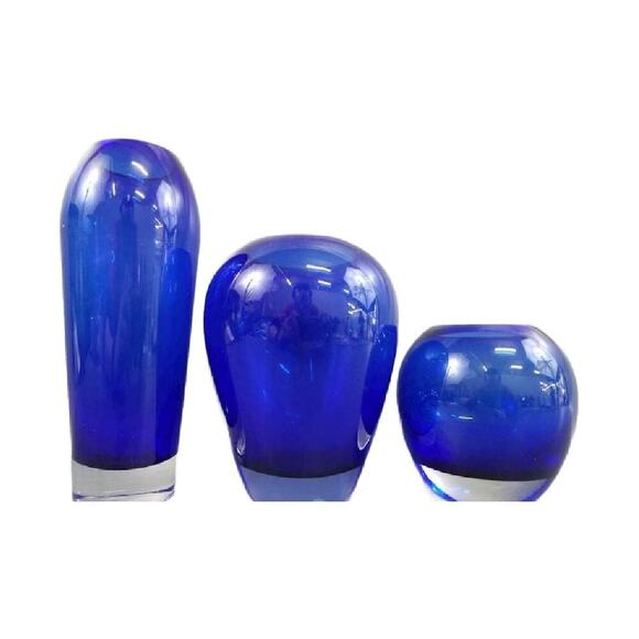 Hand Blown Cobalt Blue Glass Vase, Set of 3, 8" tall - Picture 9 of 9